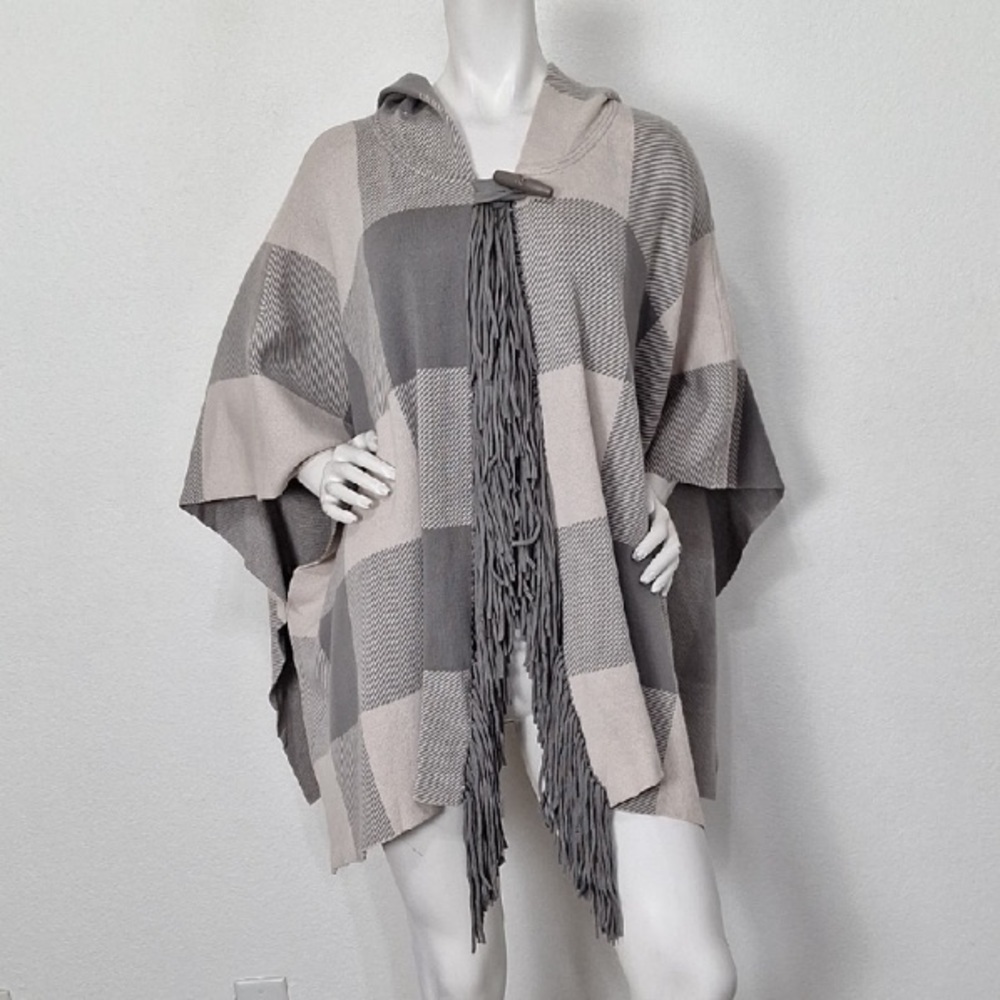 Margaret O'Leary Gray Cream Merino Wool Fringe Plaid Hooded Poncho One Size
